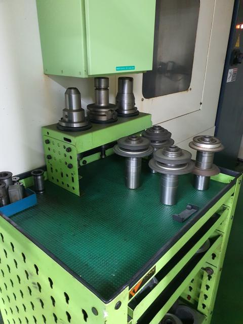 牧野フライス精機 CNJ2-W-LVA NC工具研削盤