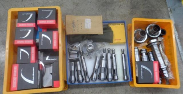 牧野フライス精機 CNJ5u-H NC工具研削盤