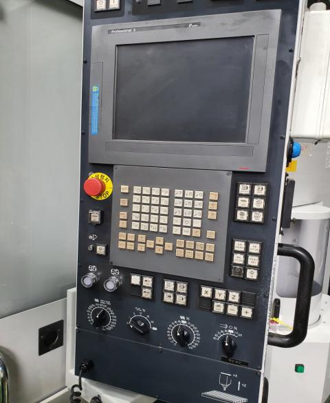 牧野フライス製作所 V33iG 立マシニング(HSK-E32)