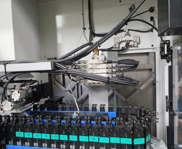 牧野フライス製作所 V33iG 立マシニング(HSK-E32)