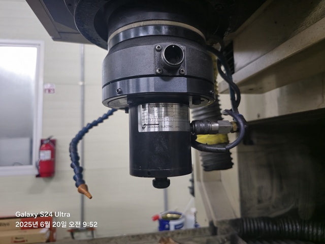 和井田製作所 UJG-75 NC工具研削盤