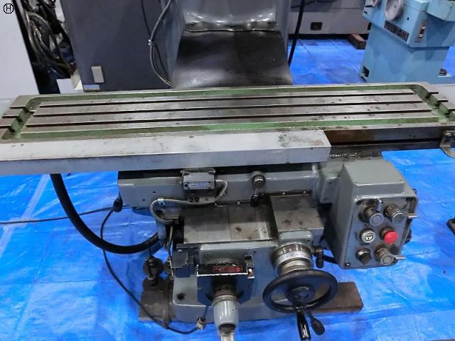牧野フライス製作所 2KGA ラム型立フライス