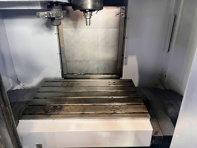森精機製作所 Dura Vertical5060 立マシニング(BT40)