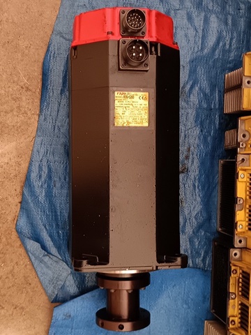 ファナック α30/1200 ACサーボモーター