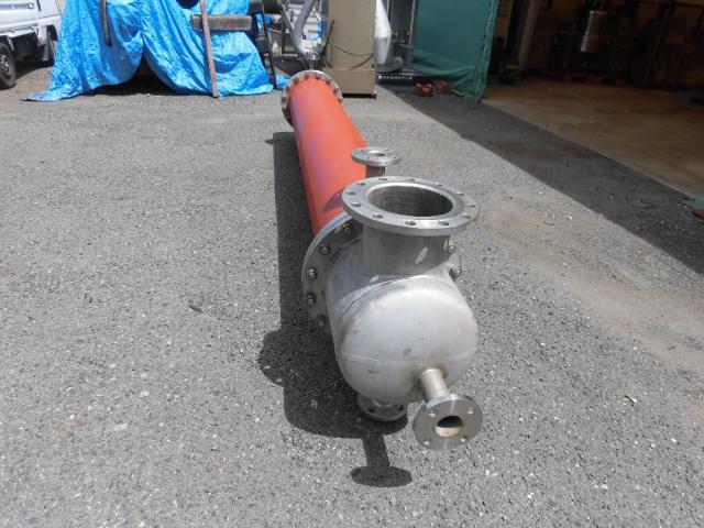 昭和化工機 多管式熱交換器