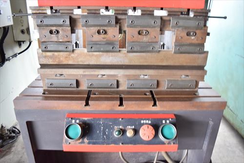 アマダ SPH-60 万能油圧プレスブレーキ