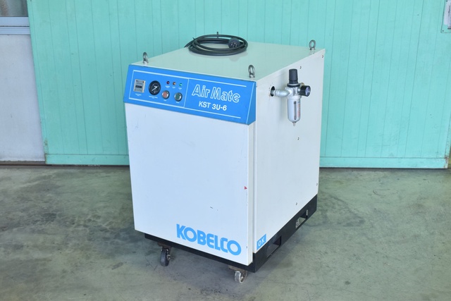 KOBELCO KST3U-6 2.2kwコンプレッサー