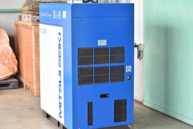三井精機工業 Z226AX-R 22kwコンプレッサー