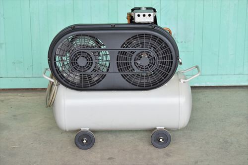 アネスト岩田 TLPC07-10 0.75kwコンプレッサー