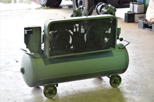 日立産機システム 3.7P-9.5VD6 3.7kwコンプレッサー
