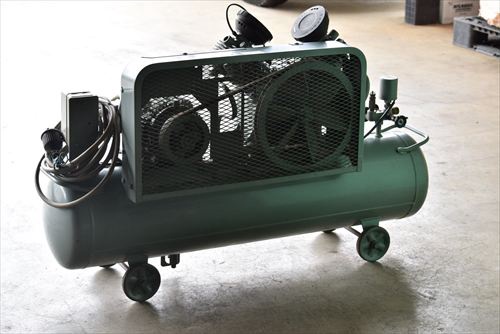 日立産機システム 2.2P-9.5VA6 2.2kwコンプレッサー