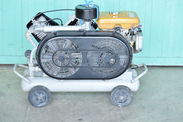 アネスト岩田 PLUE22-7 2.2kwコンプレッサー 中古販売詳細