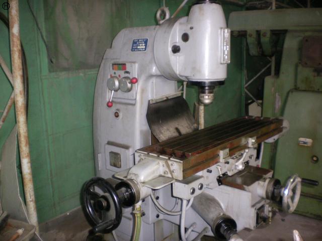イワシタ NKV-1 1/4 ヒザ型立フライス