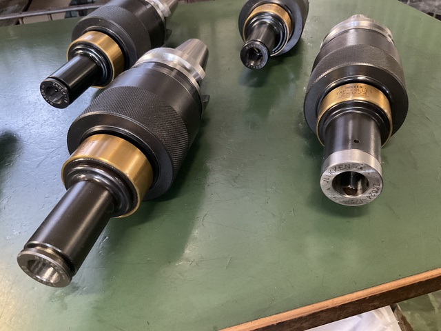 日研工作所 BT40-Z24-100 BT40タッパーチャック