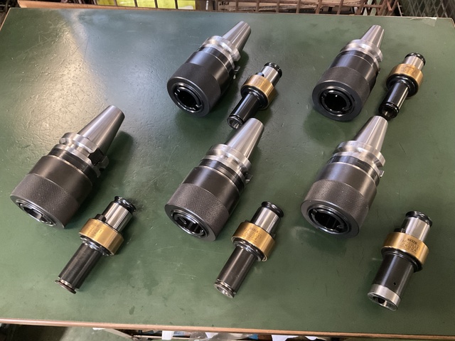 日研工作所 BT40-Z24-100 BT40タッパーチャック