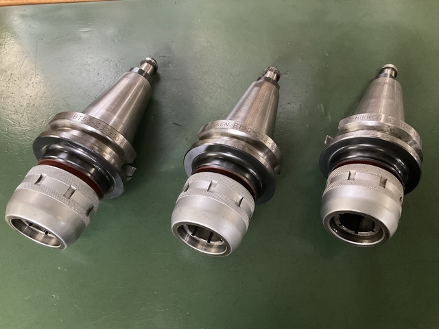 日研工作所 BT50-C32-105SL BT50ミーリングチャック
