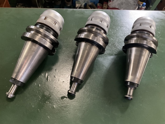 日研工作所 BT50-C32-105SL BT50ミーリングチャック