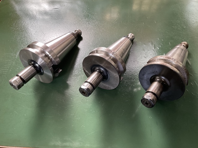 日研工作所 BT50-SK10-105 BT50スリムチャック