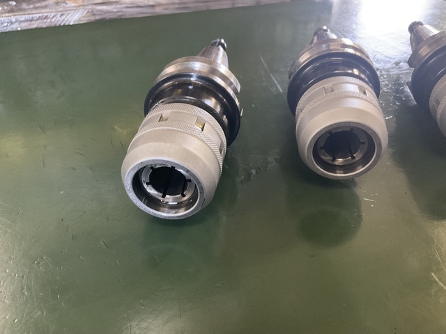 日研工作所 BT40-C20-90 BT40ミーリングチャック