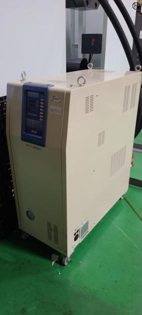 レイケン KCTⅡ-20040LD 金型温調機