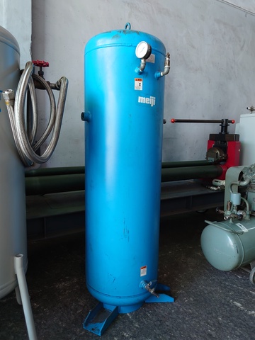 明治機械製作所 エアータンク