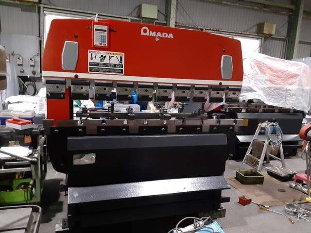 アマダ RG-50 2.0m油圧プレスブレーキ