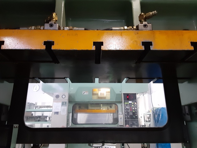 アイダエンジニアリング UMX-60(1) 60T高速プレス