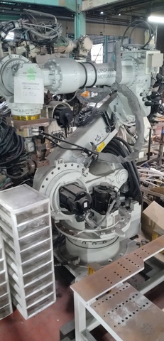 安川電機 YR-ES0200D-A21 溶接ロボット
