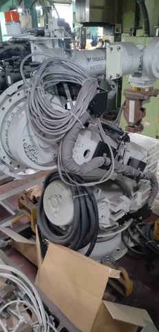 安川電機 YR-ES0200D-A21 溶接ロボット