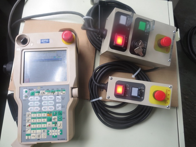 ダイヘン FD-B6 CO2溶接ロボット