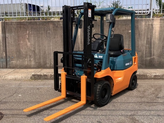 豊田自動織機 7FGL10 1.0Tフォークリフト