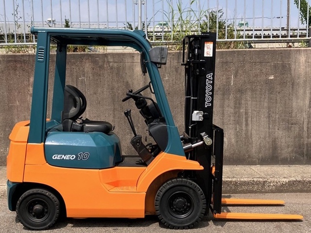 豊田自動織機 7FGL10 1.0Tフォークリフト