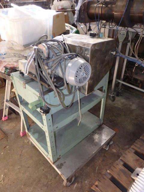 中央精機 AS30 2軸押出機