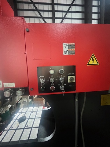 アマダ SPH-30C 30T油圧プレス