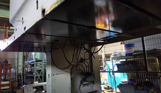小松製作所 OBW200-2B 200Tプレス