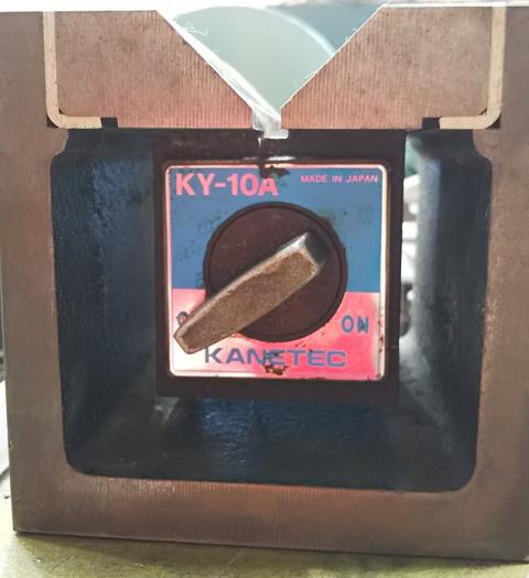カネテック KY-10A 桝形マグネットブロック