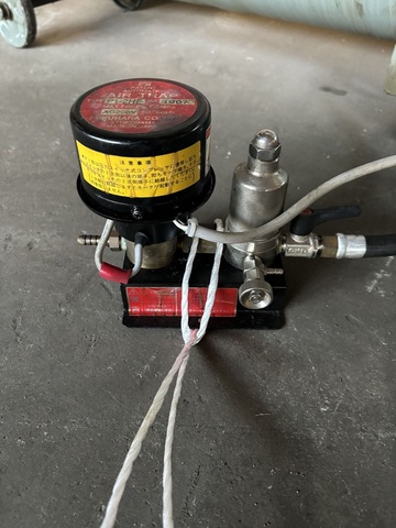 日立産機システム 2.2P-9.5VP6 2.2kwコンプレッサー