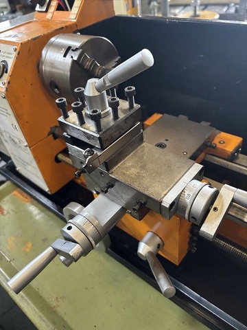 ES POWER TURNER180×300V 卓上旋盤