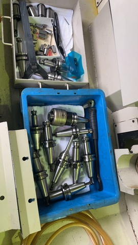 大隈豊和機械 MILLAC-468V 立マシニング(BT40)