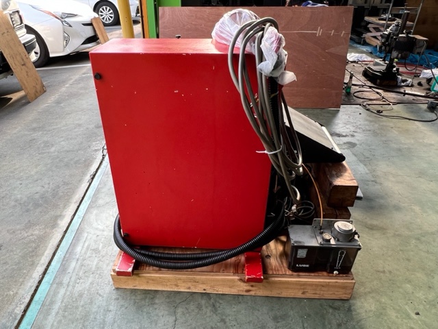 アマダ NCR-250AC NCロールフィーダー