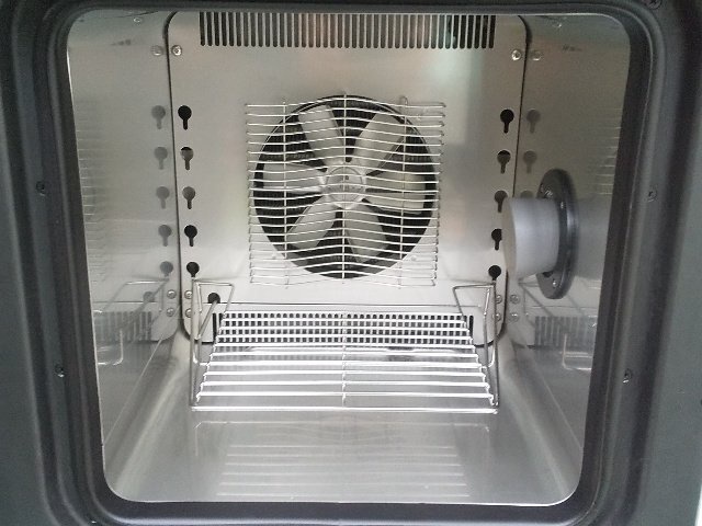エスペック 恒温恒湿器