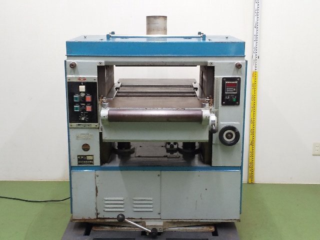 宮川工機 MGM-500(3枚刃) 自動かんな盤