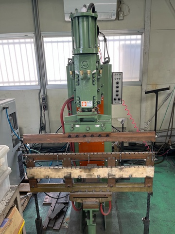 浪速電機製作所 SL-AP-B65 スポット溶接機