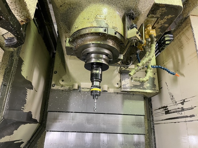 オークマ MA-650VB 立マシニング(BT50)