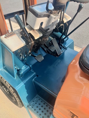 トヨタL&F 5FGL20 2.0Tフォークリフト