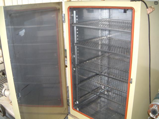 ヤマト科学 IS-81 箱型乾燥器