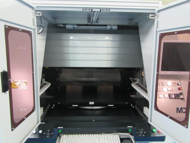 三星ダイヤモンド工業 MDLC900 レーザー加工機