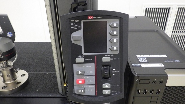 インストロン 5967B 引張試験機 オートグラフ