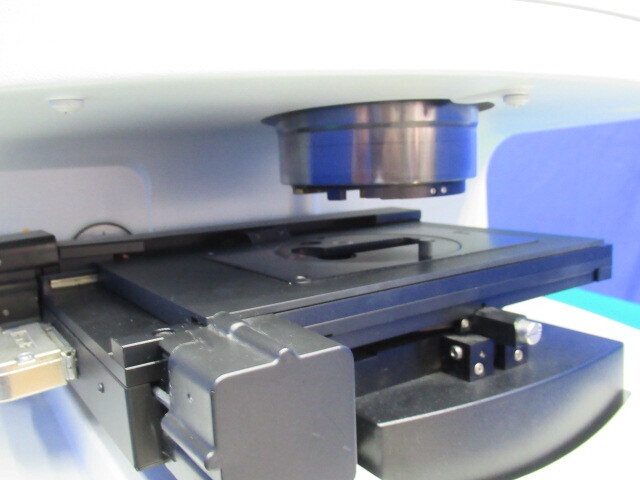 Thermo Fisher Scientific Nicolet iN10 赤外線顕微鏡