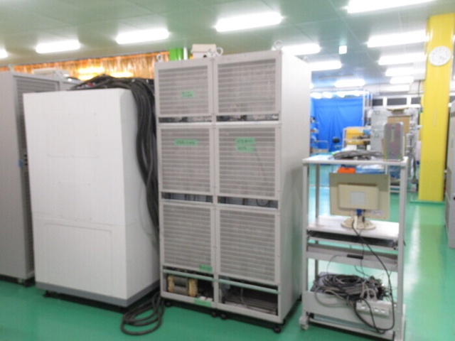 富士通テレコムネットワークス 2V240A480W10CH 充放電試験装置